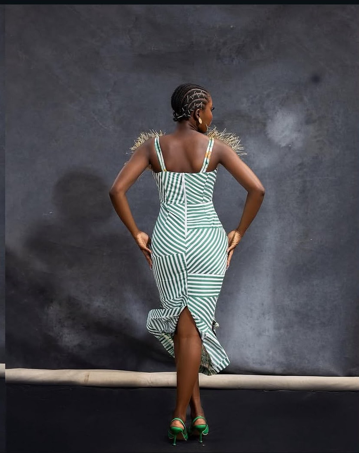 Abena Face Dress - Image 2